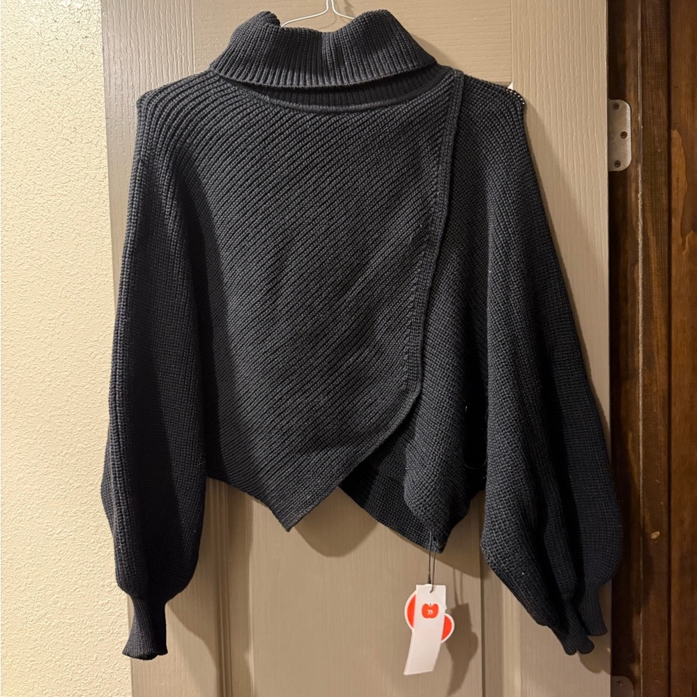 NWT Cider Black criss cross turtleneck sweater size L